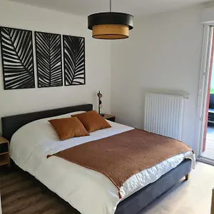  Appartement T2 à 5min De Thonon Et Evian Avec Terrasse Et Jardin à 100m Du France